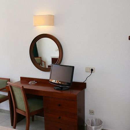 Hotel La Nina Cala Millor  Rum bild