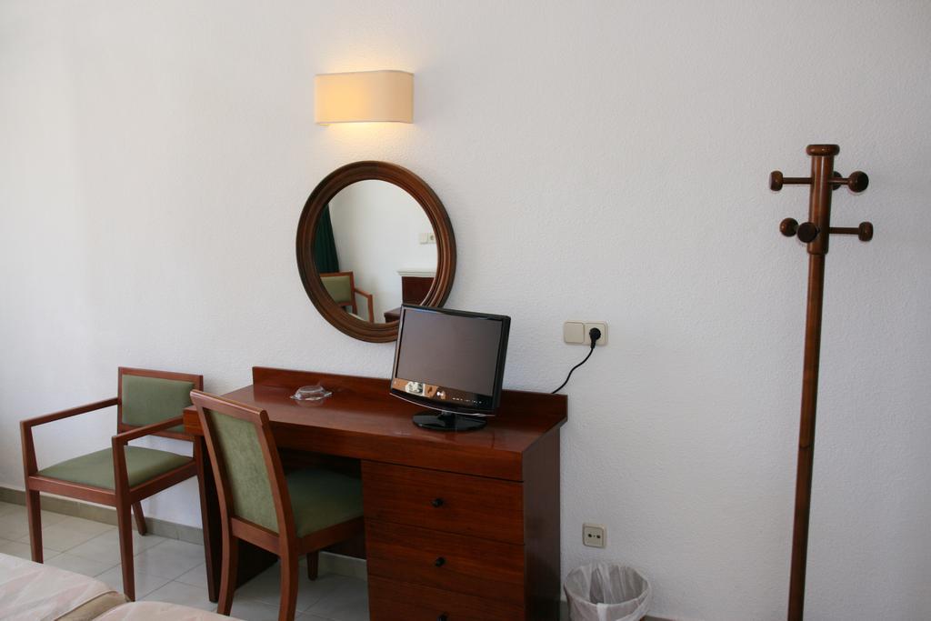 Hotel La Nina Cala Millor  Rum bild